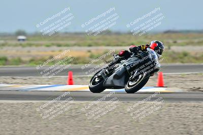 media/Apr-18-2025-TrackDaz (Fri) [[45f5874c44]]/B Group/Session 2 (Turn 7)/